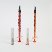 Strzykawka do insuliny DICOSULIN 1ml U-40J/ml z igłą 0,40x13mm ZARYS