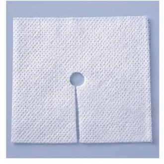 MATOVLIES z otworem "O" 7,5x7,5cm a'2 kompres włókninowy 4W MATOVLIES z otworem "O" 7,5x7,5cm a'2 kompres włókninowy 4W
